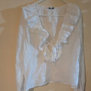 Fashion Nova White Ruffled Blouse